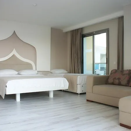 Karya Hotel